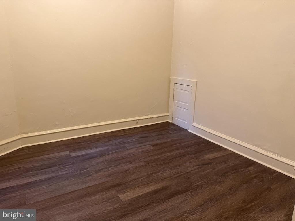 244 S Fairview Ave - Photo 2 of 7