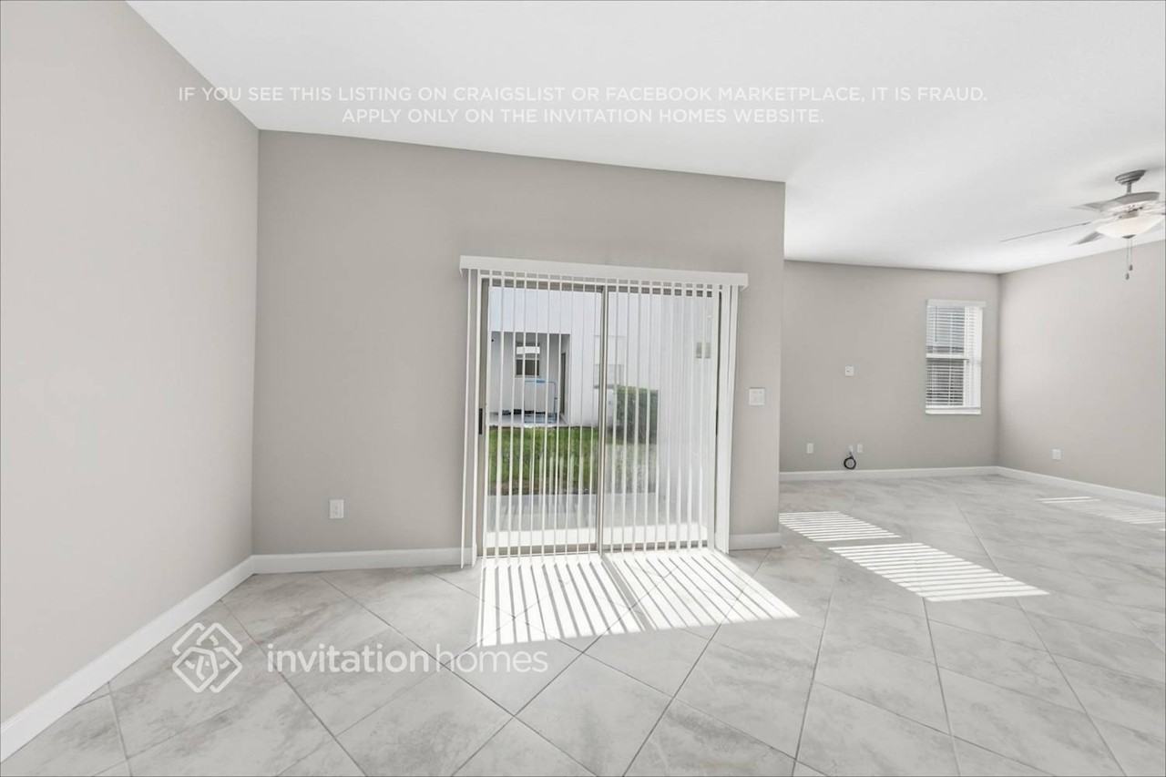 2917 Gridiron Isle - Photo 7 of 21