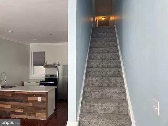 628 N 16th St - Photo 4 of 11