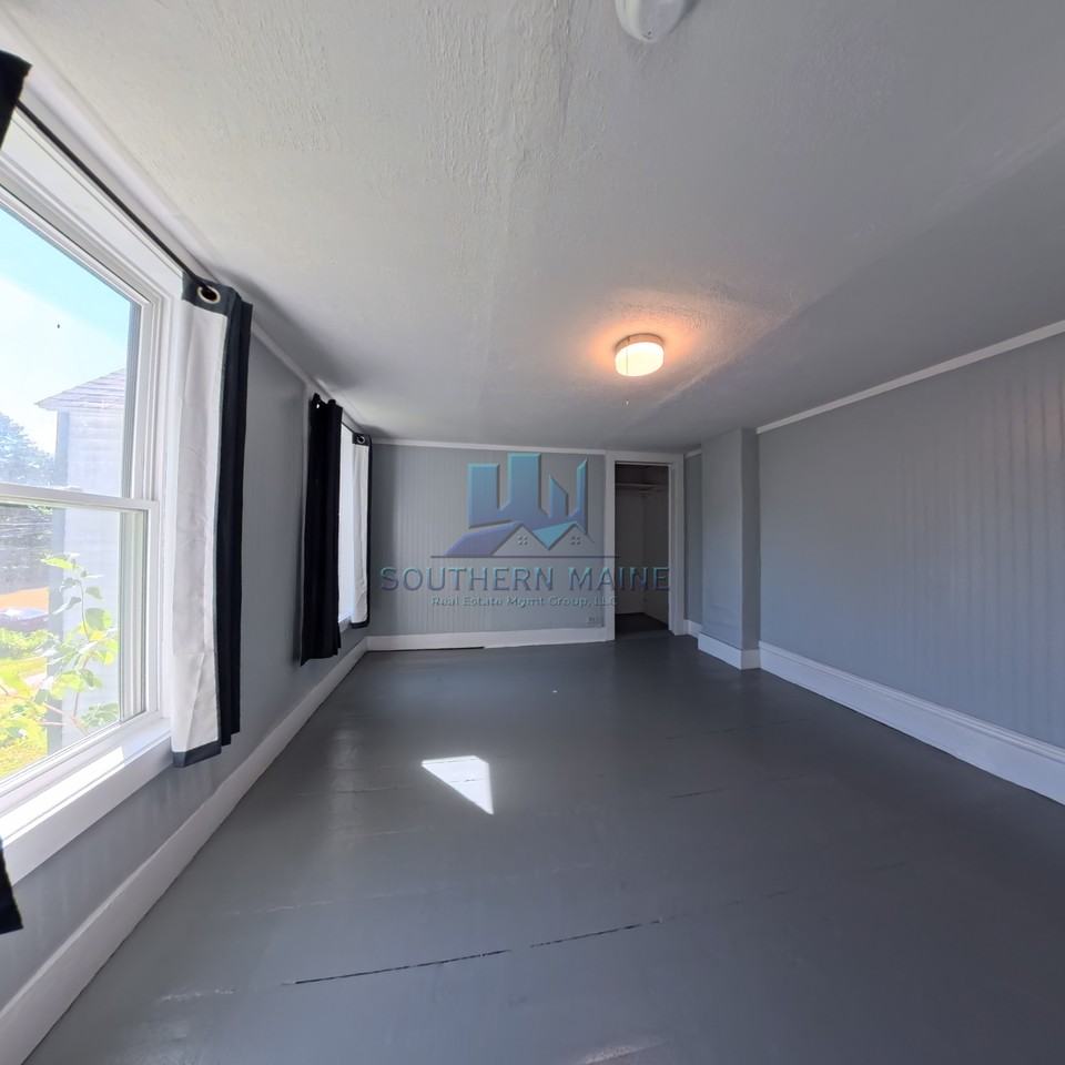 4 Glenwood Ave #D - Photo 4 of 18