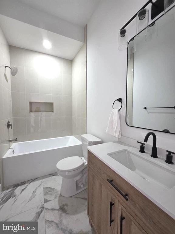 1520 S 22nd St - Photo 4 of 11
