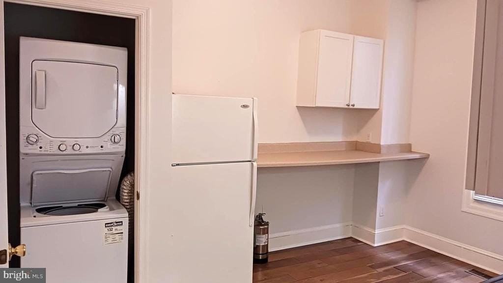 416 N 32nd St - Photo 5 of 15