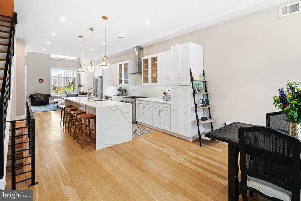 2525 Brown St - Photo 3 of 31