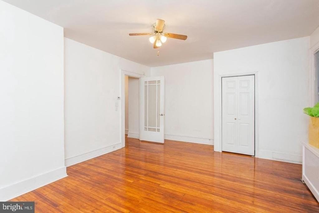 4628 Sansom St - Photo 4 of 16