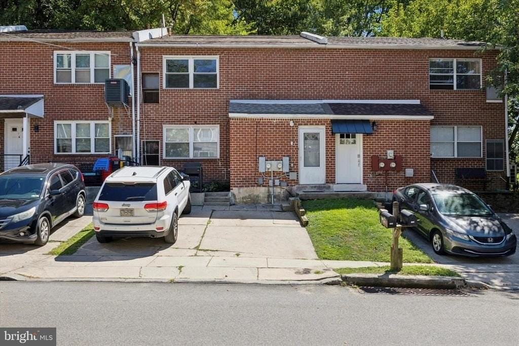 153 Parker Ave - Photo 7 of 25