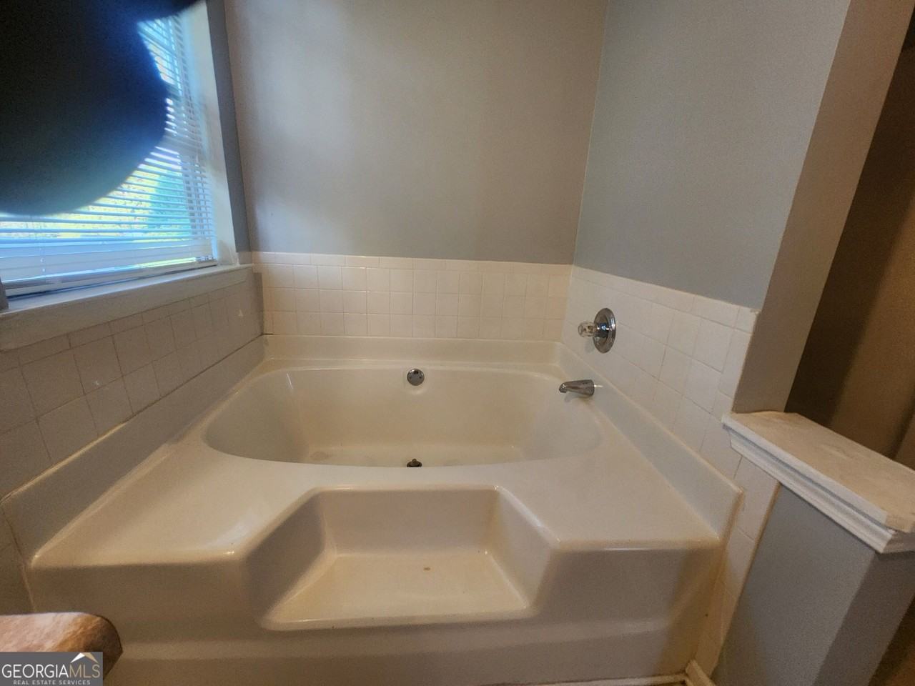 5748 Wellborn Creek Dr - Photo 5 of 19