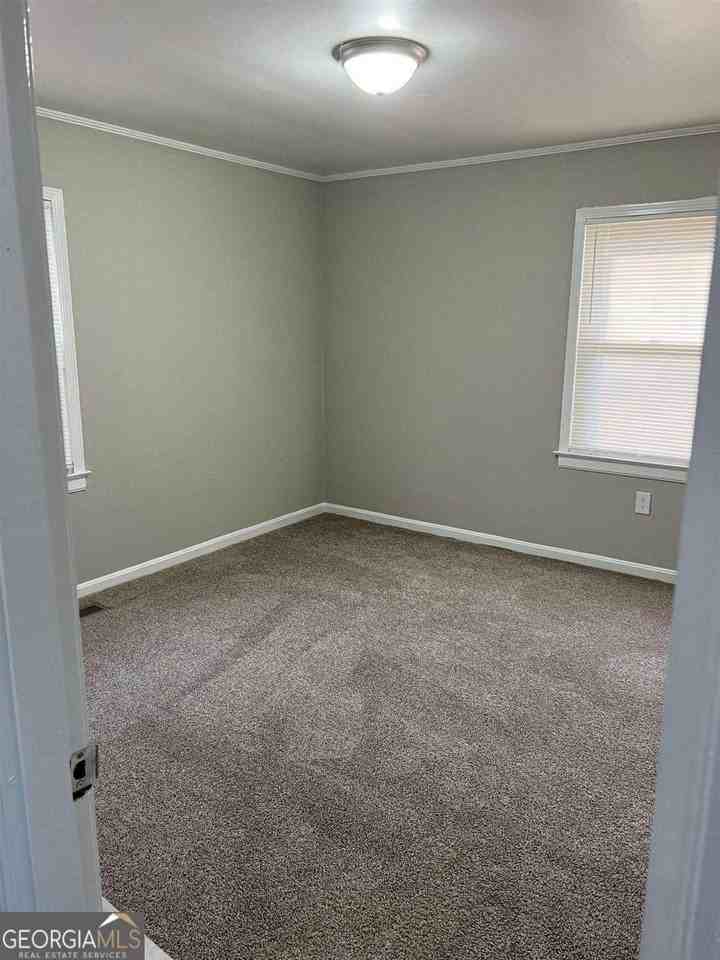 60 Azalea Dr - Photo 3 of 7