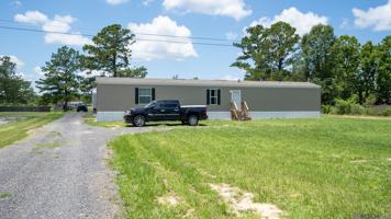 featured image of 18789 Aydell Ln