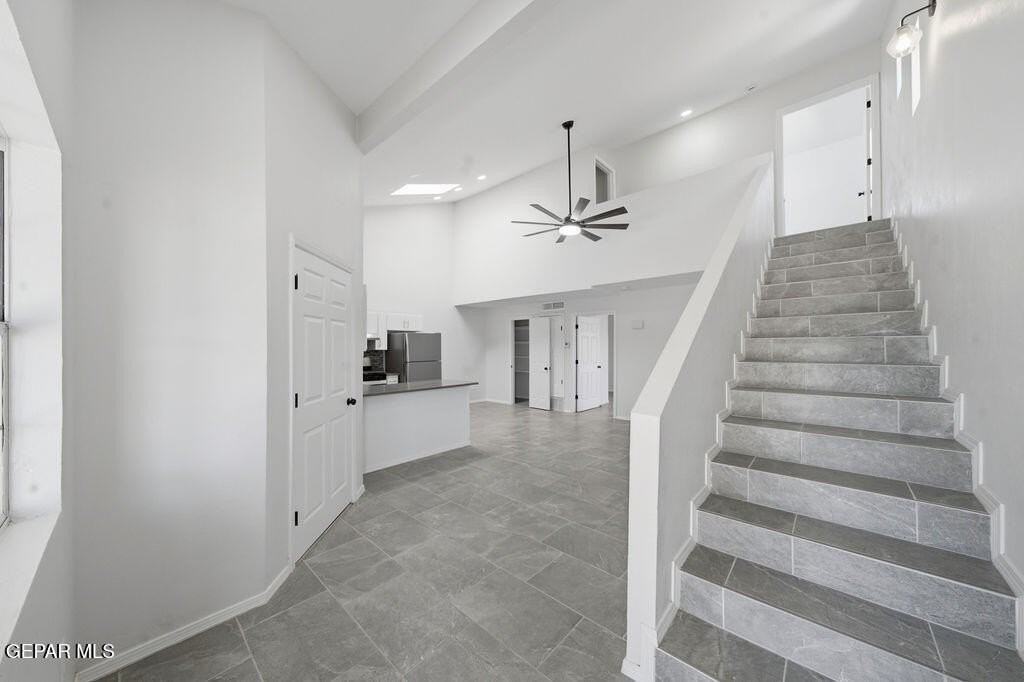 821 Los Lagos Way #B - Photo 3 of 26