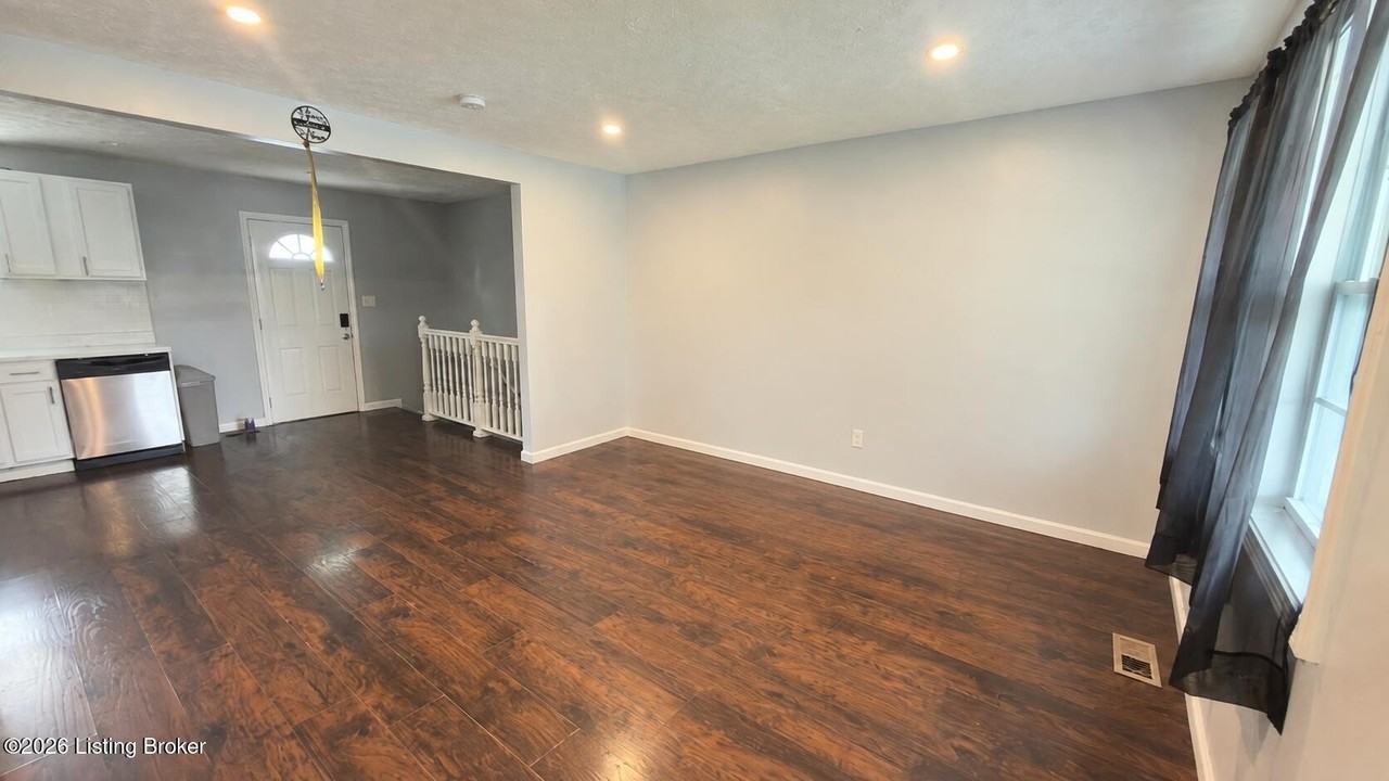 9303 Cinderella Ln - Photo 4 of 13