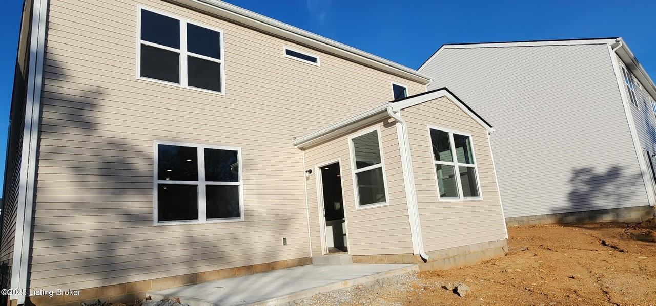 6508 Fair Ridge Ln - Photo 5 of 26