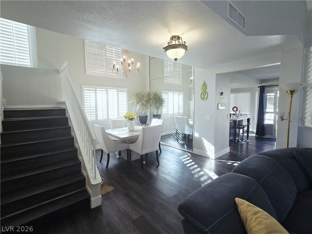 2449 Sage Pointe Cir - Photo 7 of 32