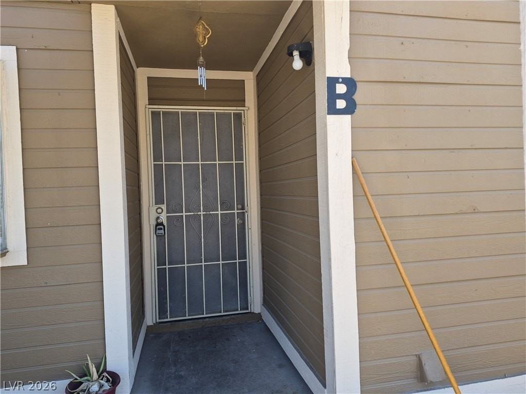 2664 Bryandouglas Dr #B - Photo 2 of 9