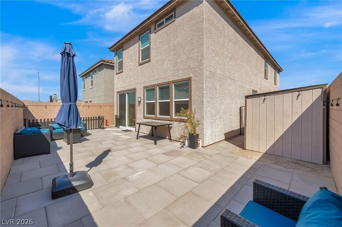670 Tranquil Bay Ct - Photo 2 of 40
