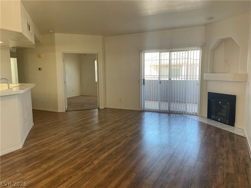 3605 Spanish Butterfly St #202 - Photo 4 of 14