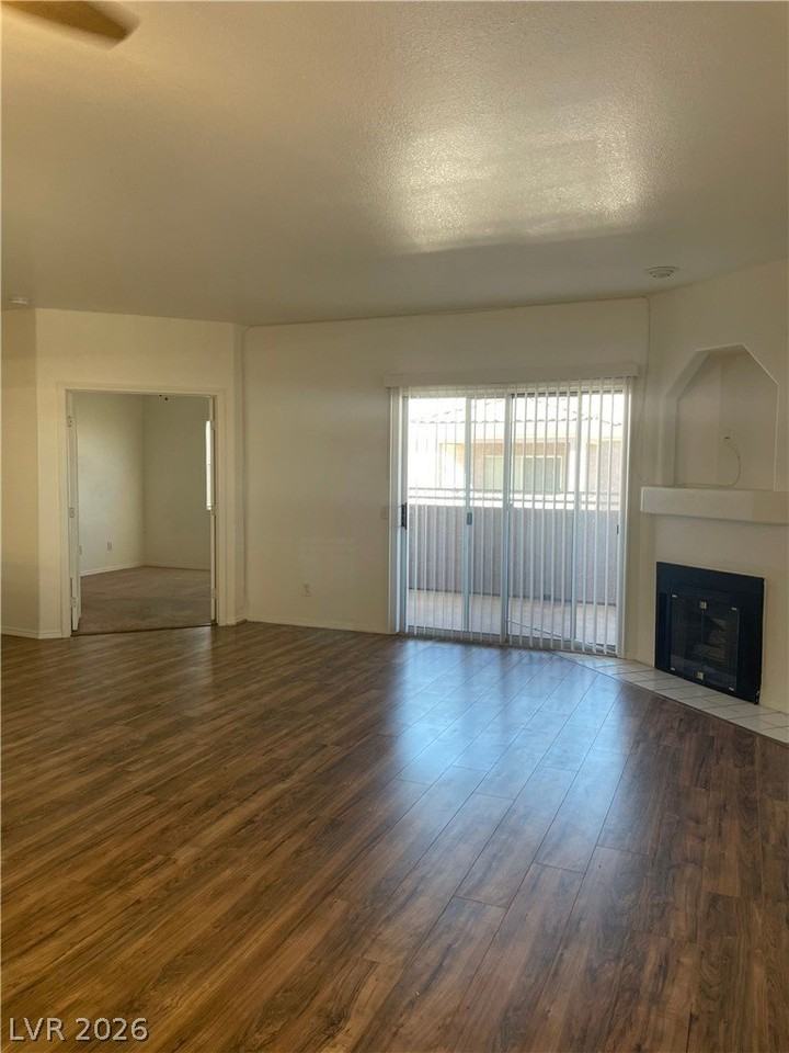 3605 Spanish Butterfly St #202 - Photo 5 of 14