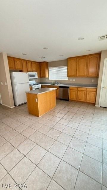 11249 Alga Ct - Photo 2 of 19