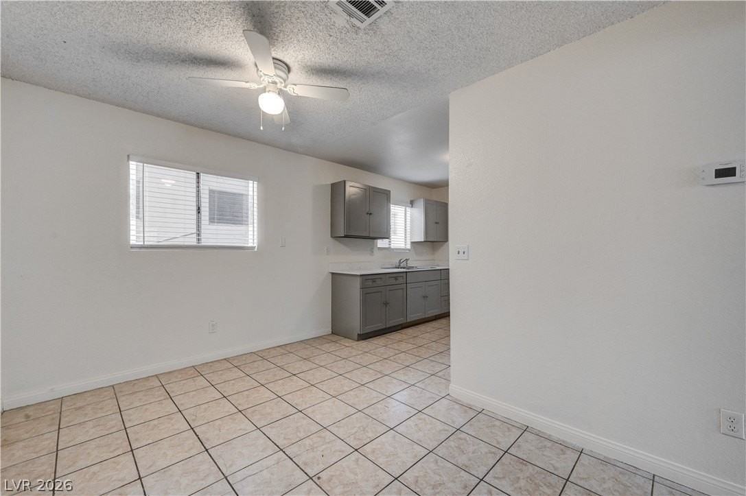 1832 Goldfield St #1 - Photo 4 of 21