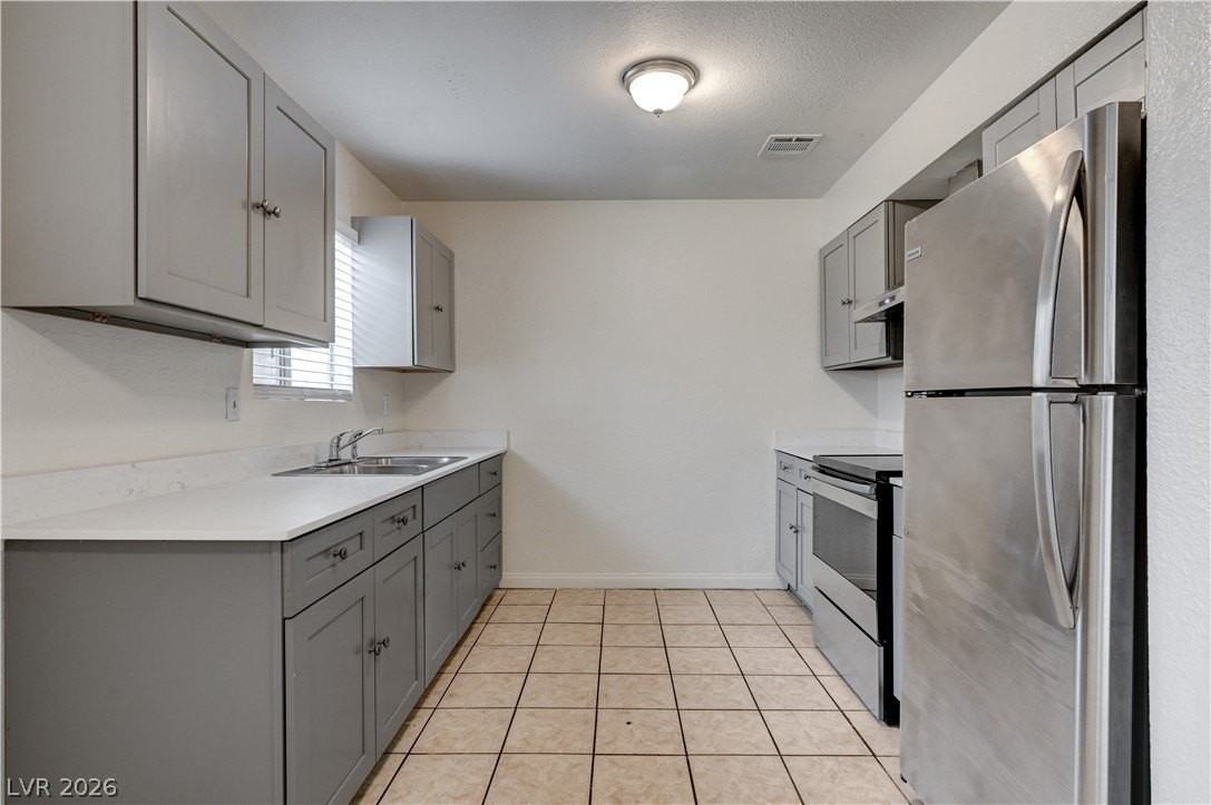1832 Goldfield St #1 - Photo 6 of 21