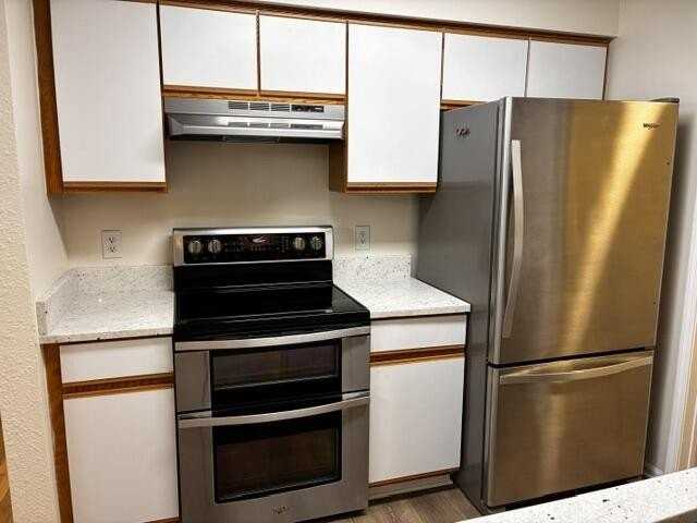 1357 Heatherwood Ln - Photo 4 of 28