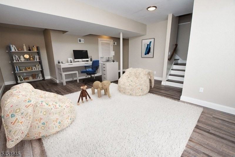 156A Broad St #A - Photo 4 of 32
