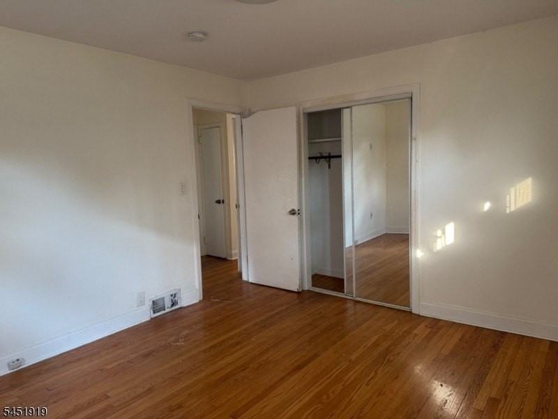 396 Union Ave - Photo 7 of 15