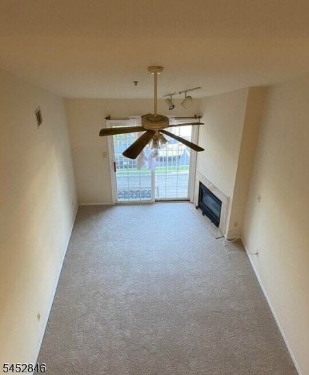 220 Cambridge Ct - Photo 4 of 17