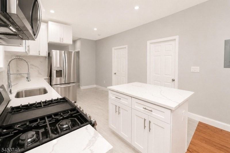 734 Summer Ave 1st Fl #1 - Photo 4 of 16