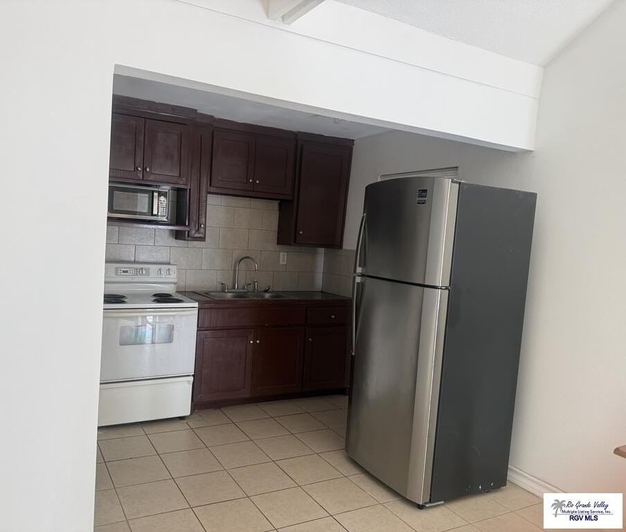 2162 Country Club Cir - Photo 5 of 5