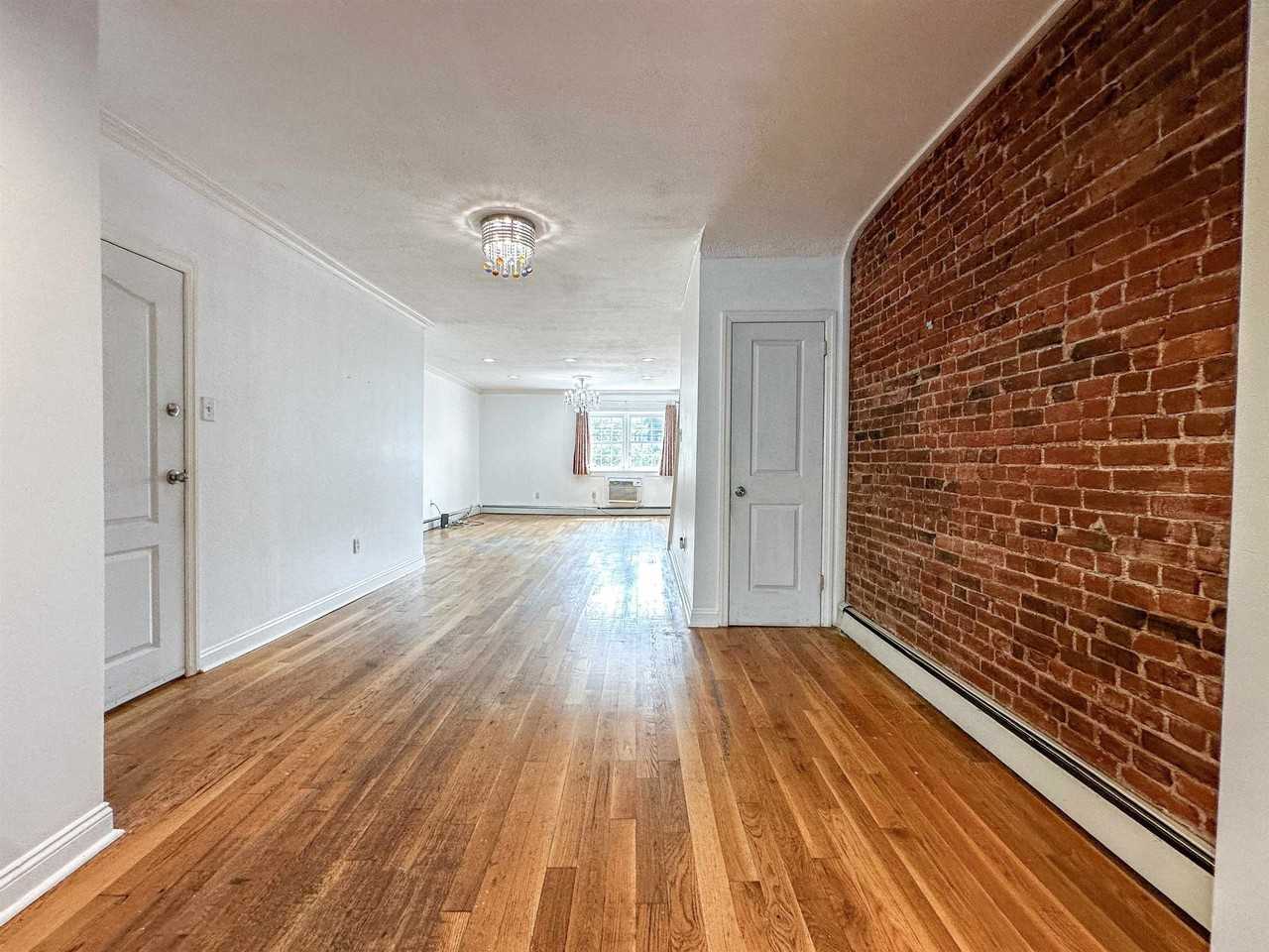 639 Palisade Ave #2 - Photo 6 of 39
