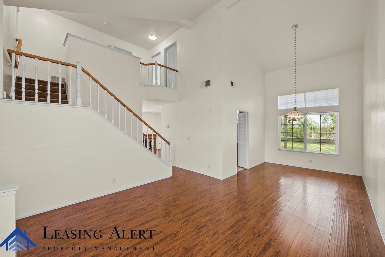 27653 Myrin Ct #1 - Photo 2 of 21