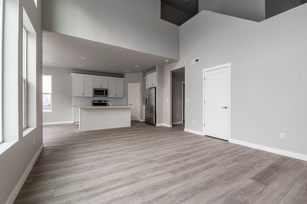 712 Zekes Ct #712 - Photo 6 of 29