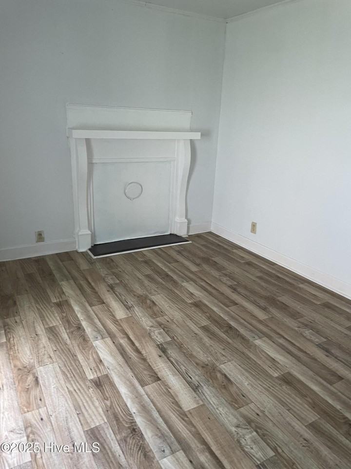 423 Snow Hill St - Photo 5 of 7