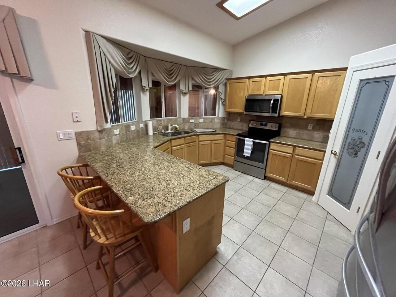 1655 Navigator Dr - Photo 6 of 26