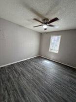 2122 21st St #B - Photo 1 of 1