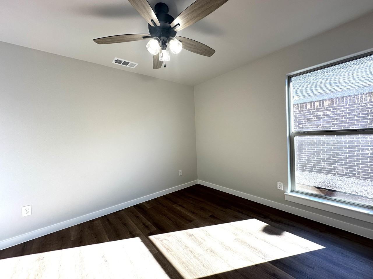 2912 Corpus Ave - Photo 7 of 14