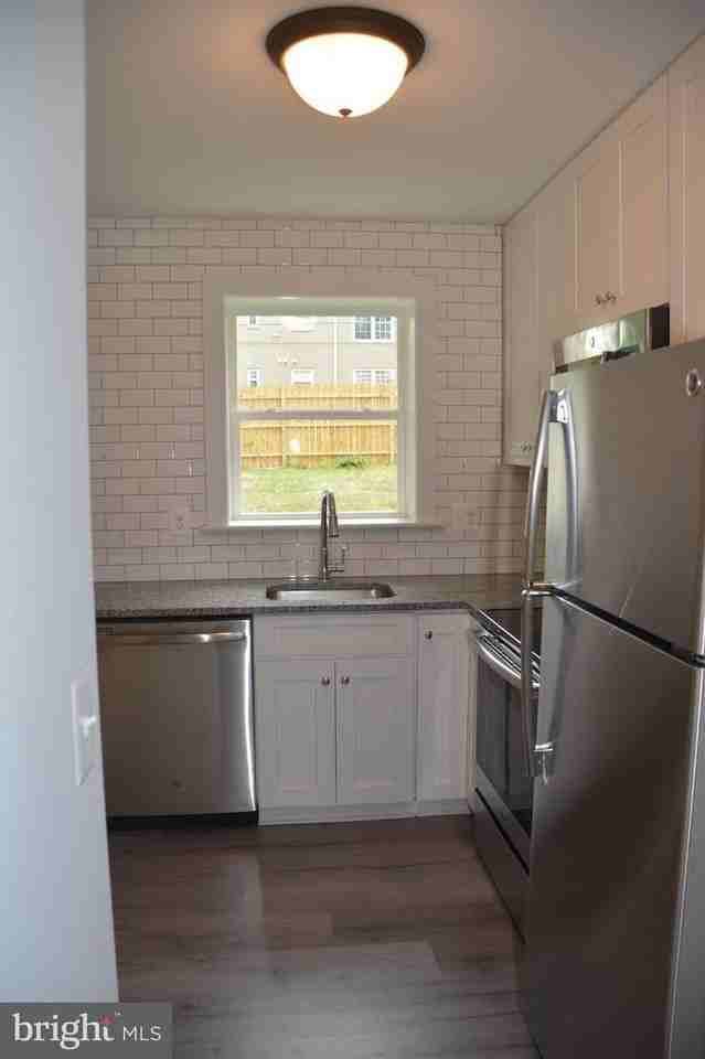 5029 Hanna Pl Se - Photo 4 of 8