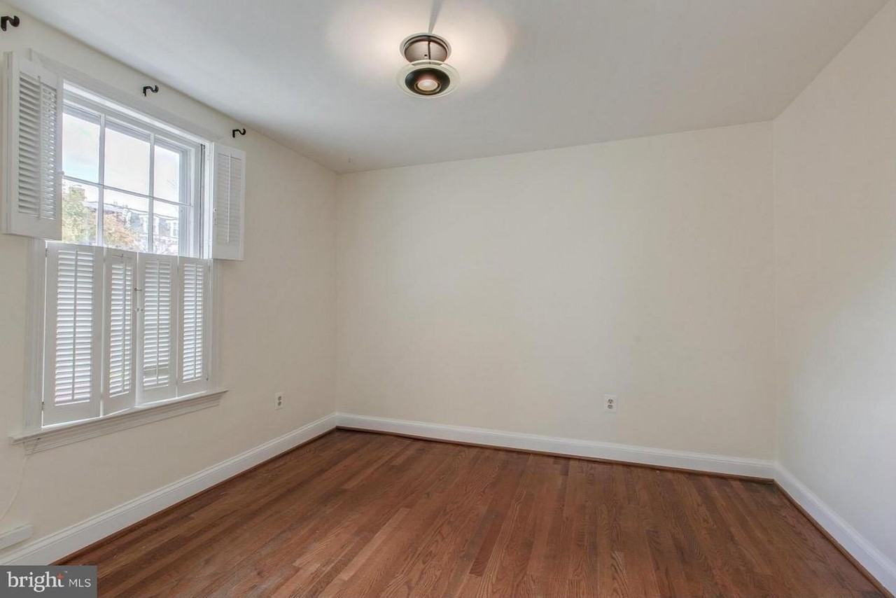 1401 35th St Nw - Photo 6 of 30