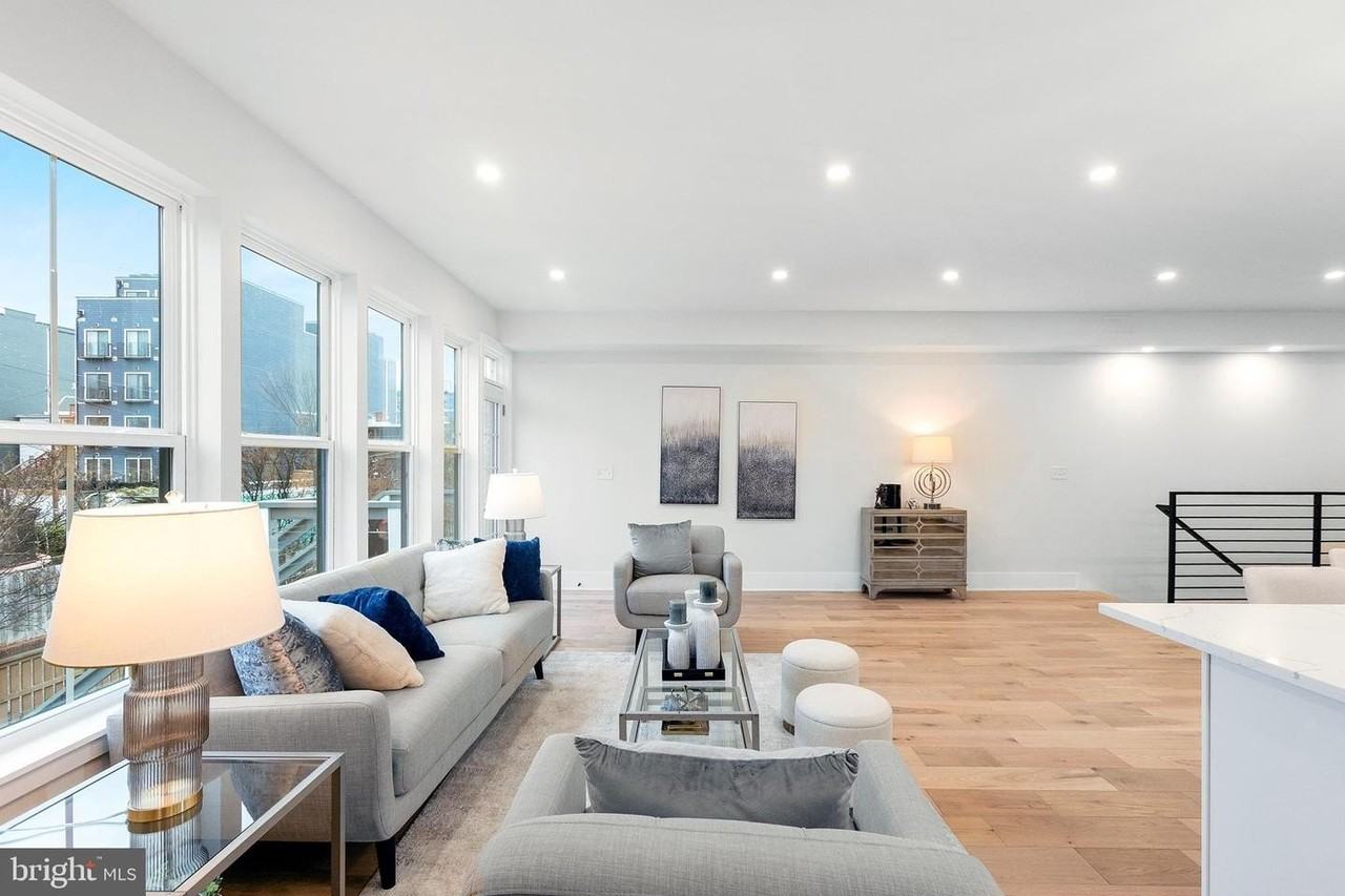 5404 4th St Nw - Photo 4 of 50