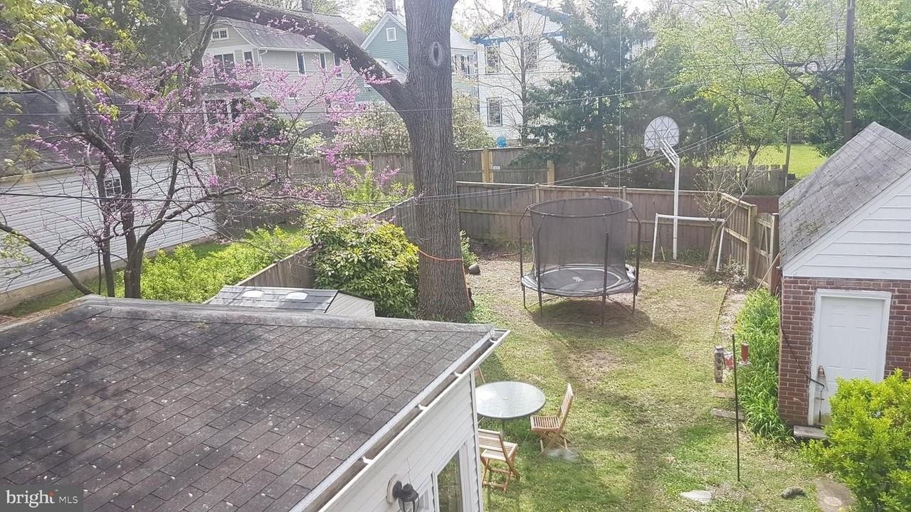 4440 Albemarle St Nw - Photo 6 of 50
