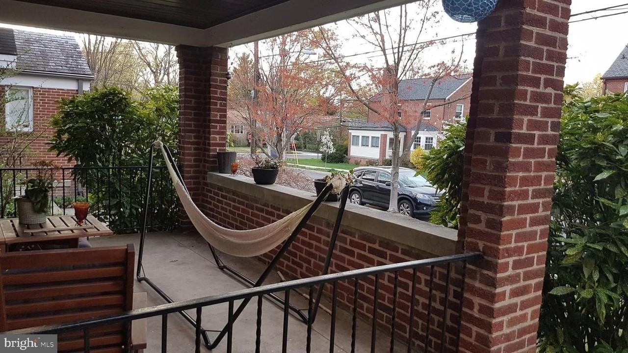 4440 Albemarle St Nw - Photo 7 of 50