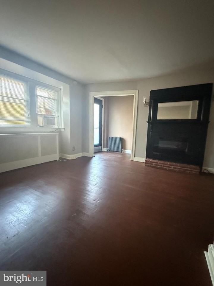 4920 N Capitol St Nw - Photo 2 of 19