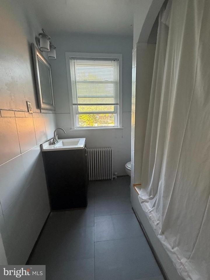 4920 N Capitol St Nw - Photo 5 of 19
