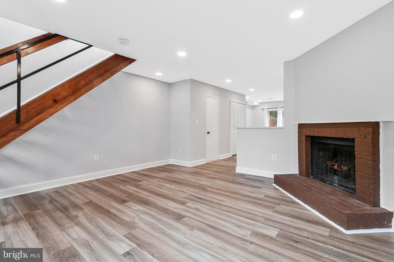 2435 18th St Ne - Photo 6 of 50