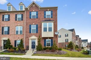 featured image of 3650 Wright Ter Ne