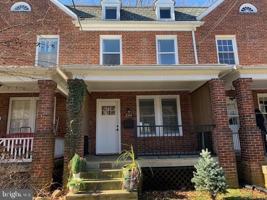 featured image of 2314 Huidekoper Pl Nw