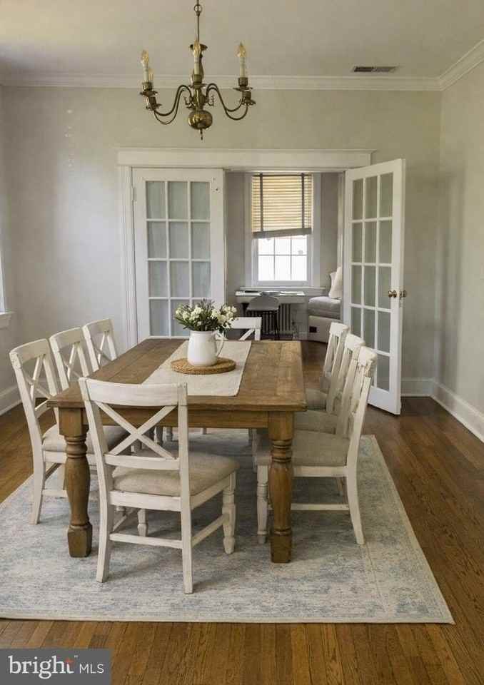4218 38th St Nw - Photo 3 of 5