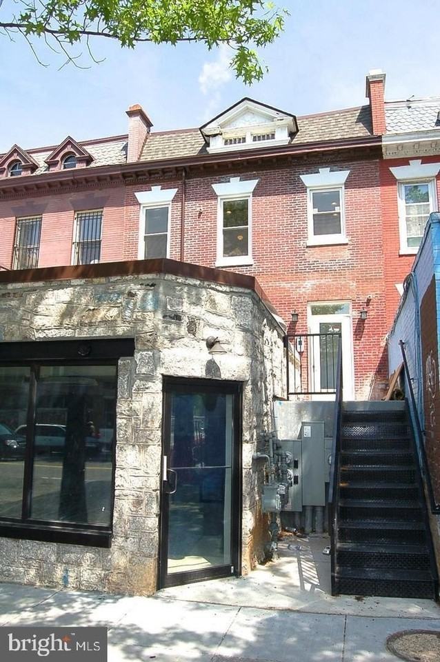 3211 Georgia Ave Nw - Photo 3 of 36
