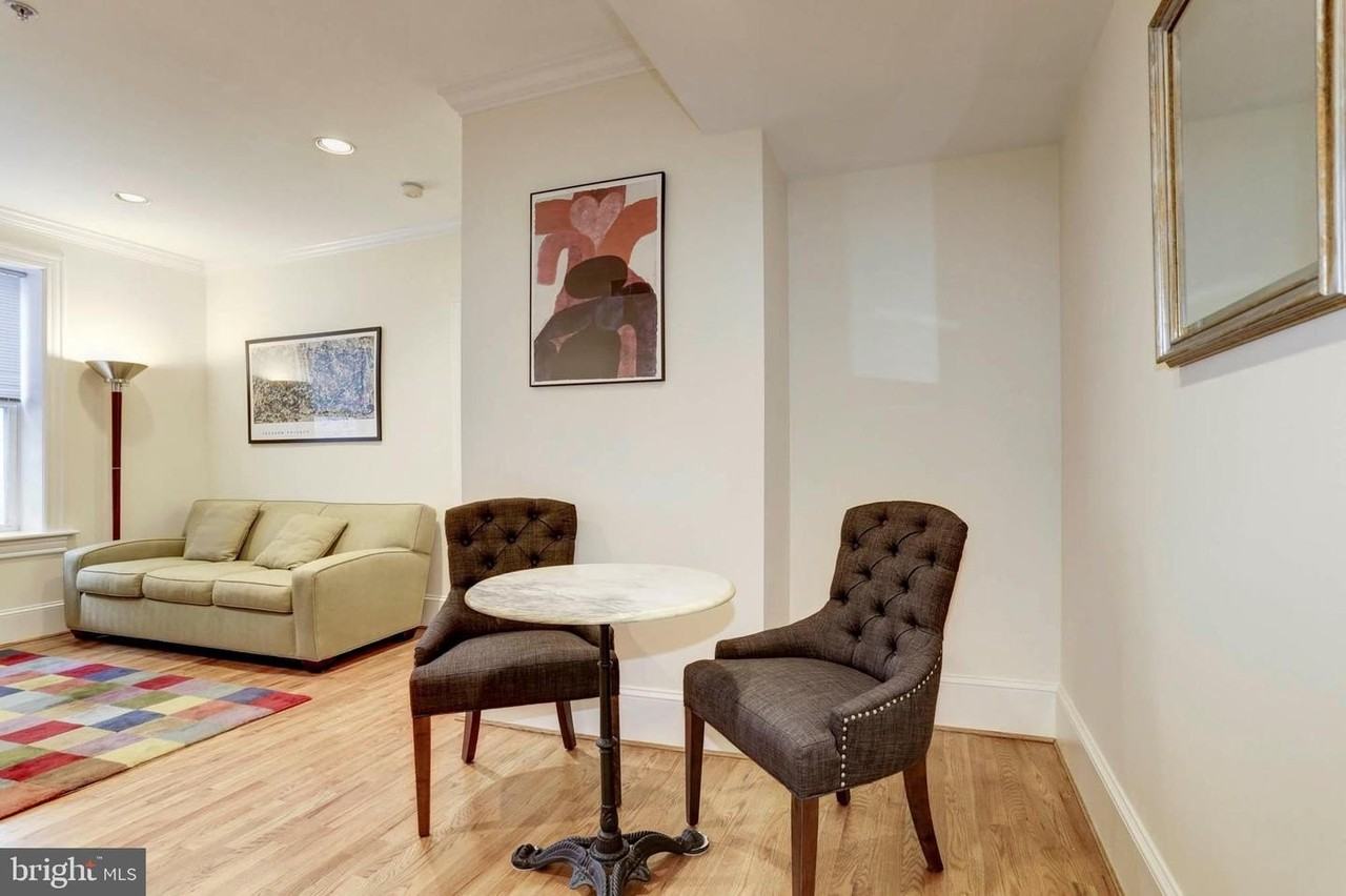 1807 California St Nw - Photo 6 of 19