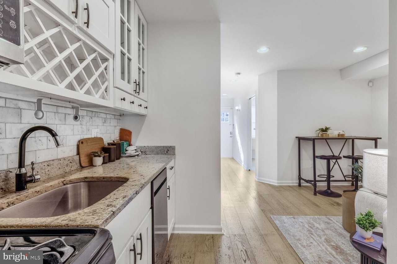 1268 16th St Ne - Photo 7 of 17